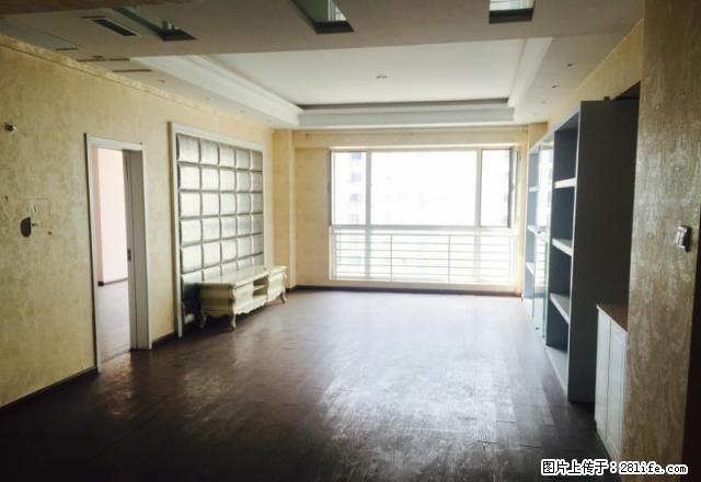 长风街 和信商座 百盛2部楼上 北方君威 泰华城市广场大四居 - 房屋出租 - 房屋租售 - 太原分类信息 - 太原28生活网 ty.28life.com