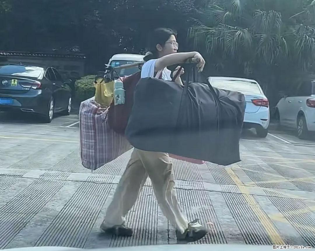 全网追的“扁担女孩”，找了一份暑假工，时薪12元 - 太原生活资讯 - 太原28生活网 ty.28life.com