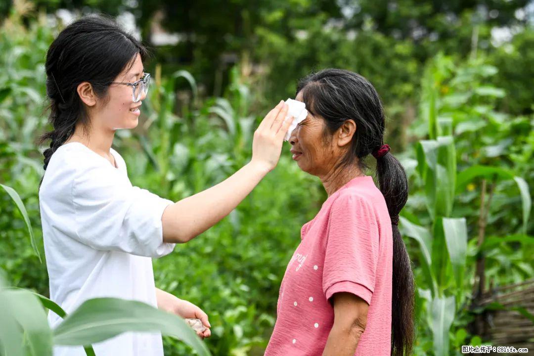 全网追的“扁担女孩”，找了一份暑假工，时薪12元 - 太原生活资讯 - 太原28生活网 ty.28life.com
